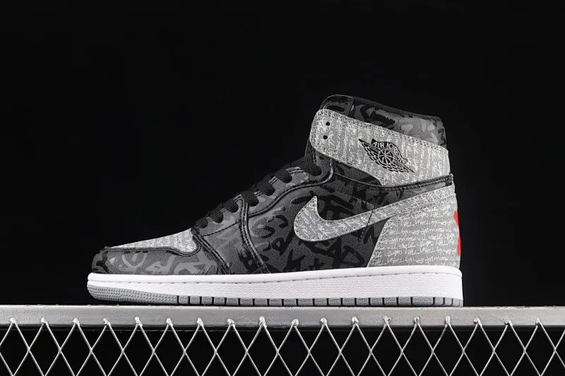 All categories Air Jordan Jordan series basketball shoes Air Jordan 1 High Cost-effective version Air Jordan 1 High OG "Rebellionaire" AJ1 Joe 1 black and gray banned "Rebelionaire" high-top basketball shoes 555088-036